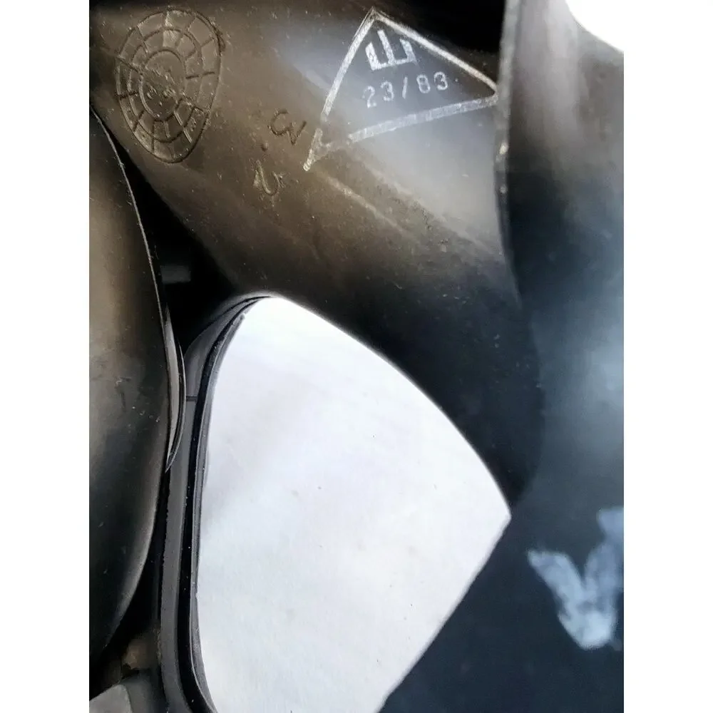 Israeli IDF Adult M-15 GAS Mask With Filter